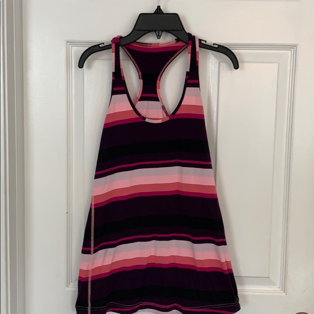 Lululemon cool racerback size 8.